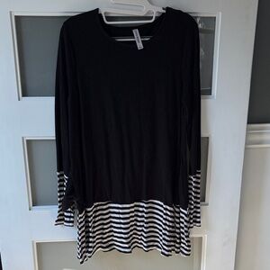 Zenana Outfitters Black Tunic with White Stripes